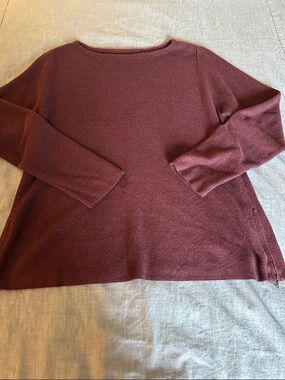Ann Taylor Scoop Neck Sweater in Wine